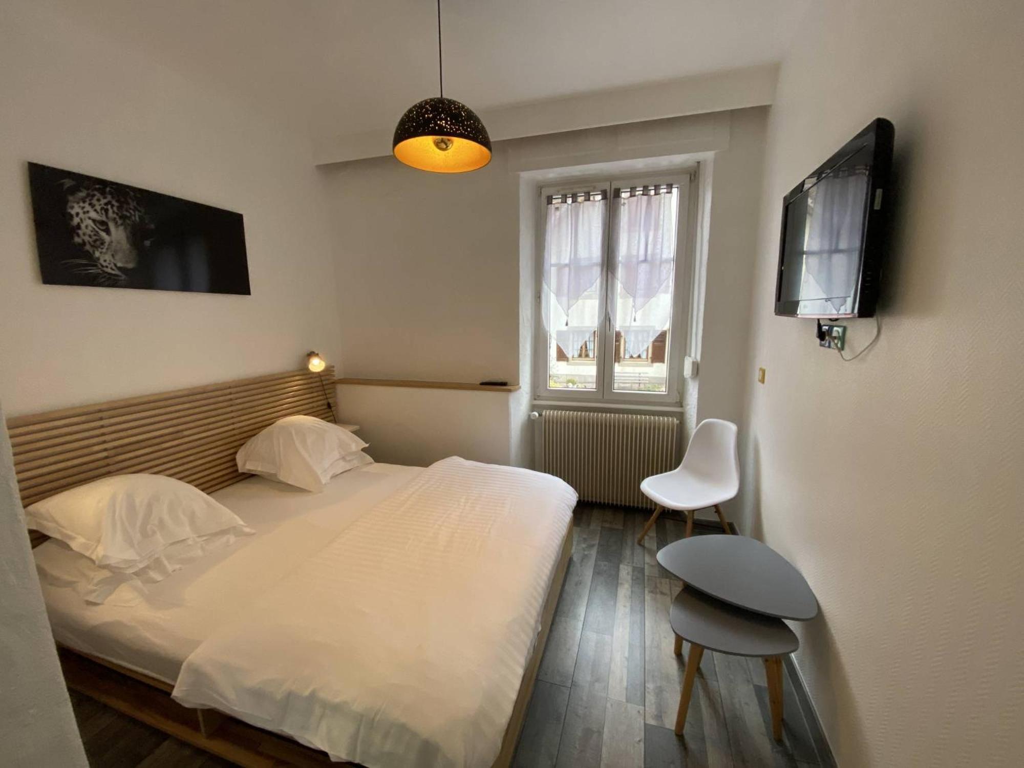 Hotel Restaurant Aux Trois Roses La Petite-Pierre Ngoại thất bức ảnh